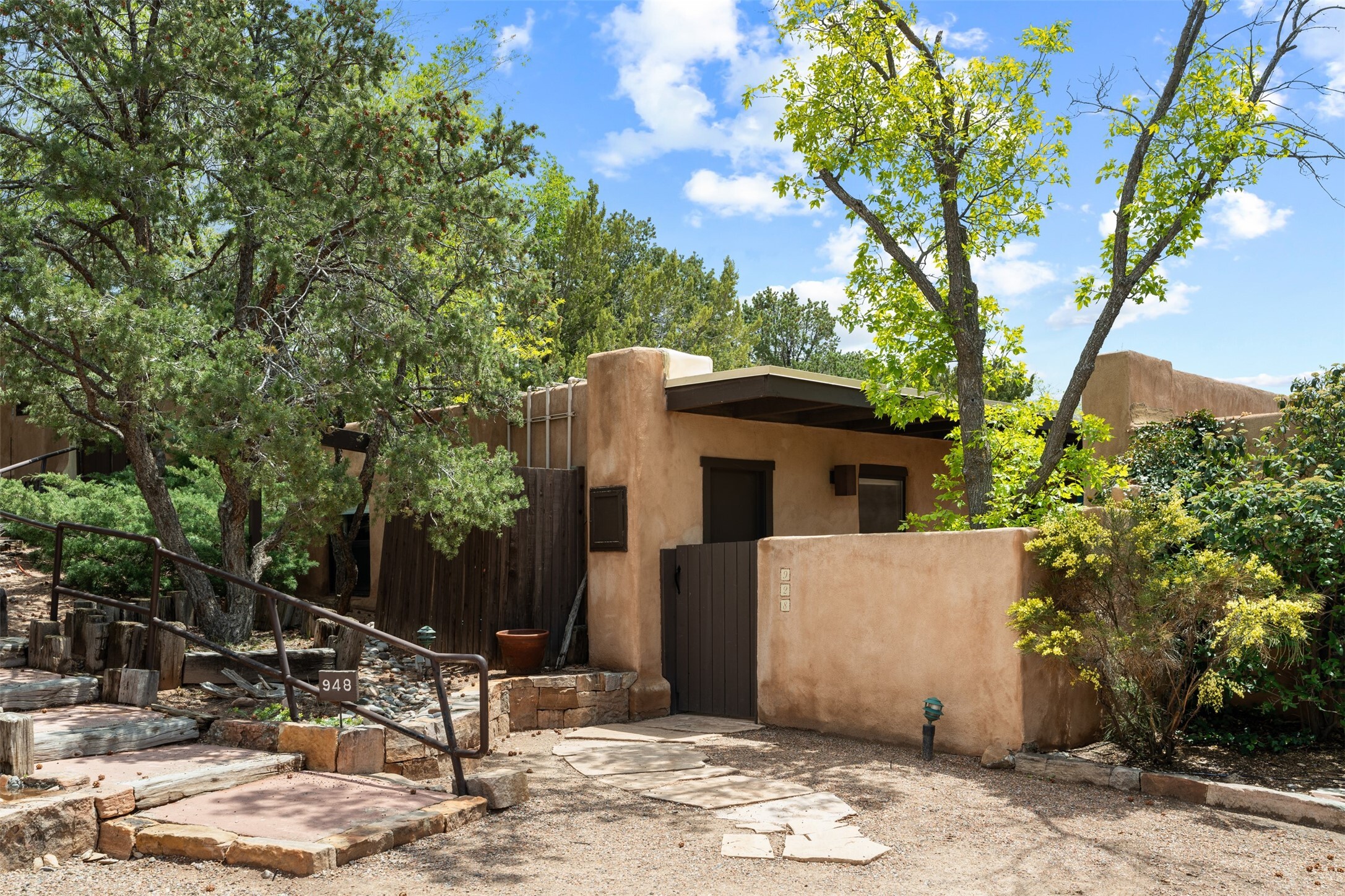 Property Photo:  928 Los Lovatos Road  NM 87501 