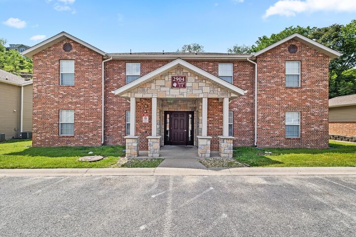 2904 Vineyards Parkway  Branson MO 65616 photo