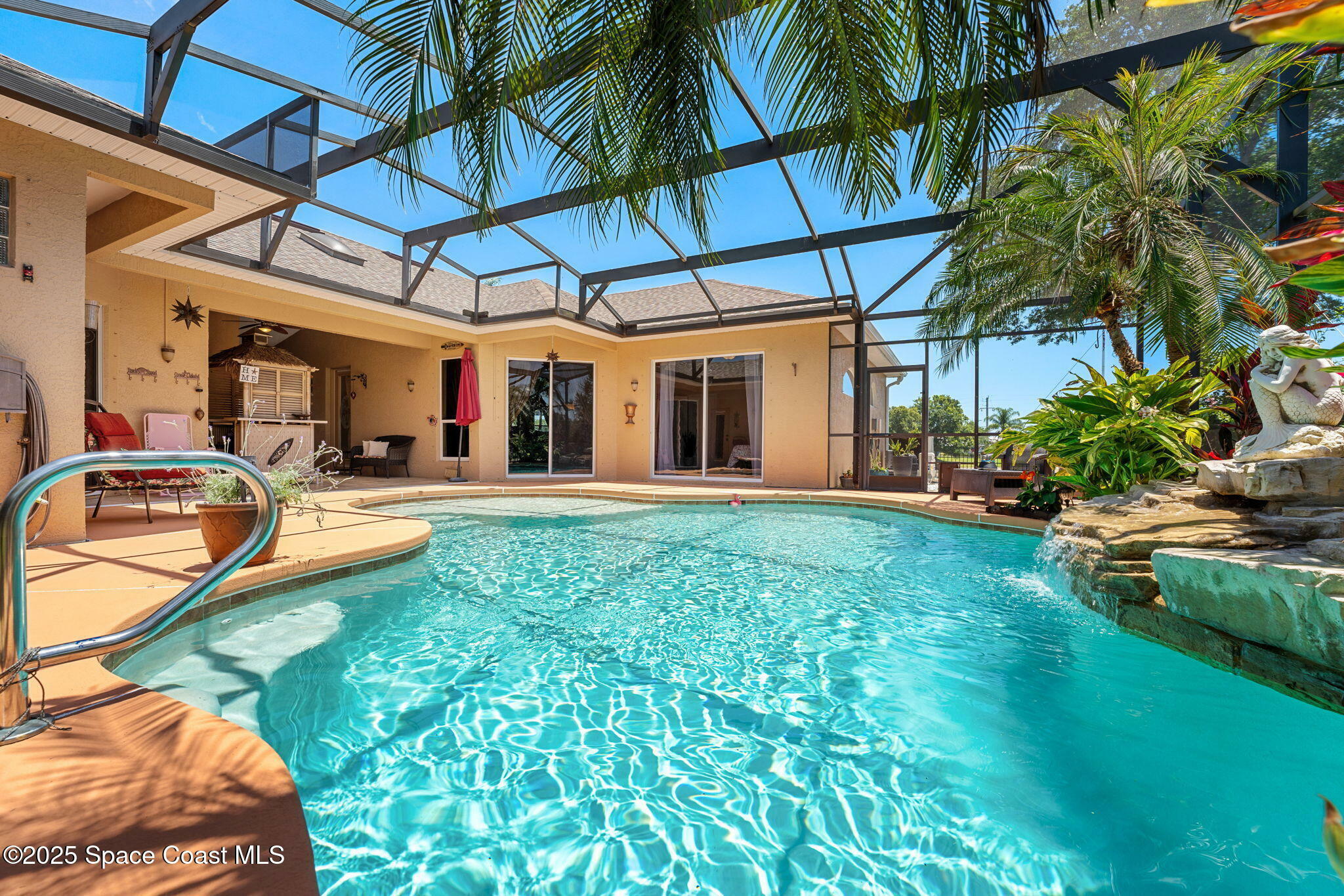 Property Photo: 373 Peaceful Place FL 32904