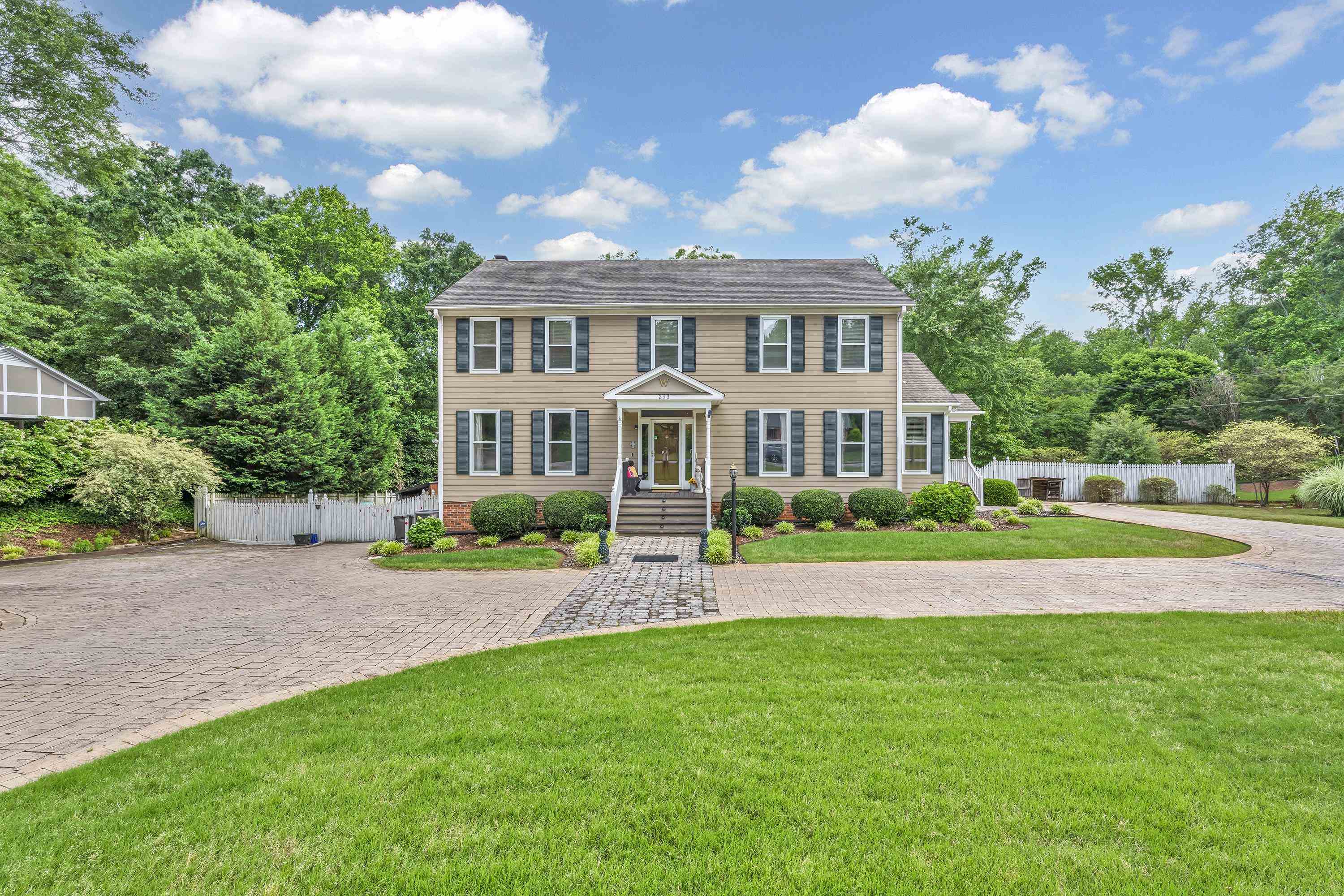 202 Fernbrook Circle  Spartanburg SC 29307 photo