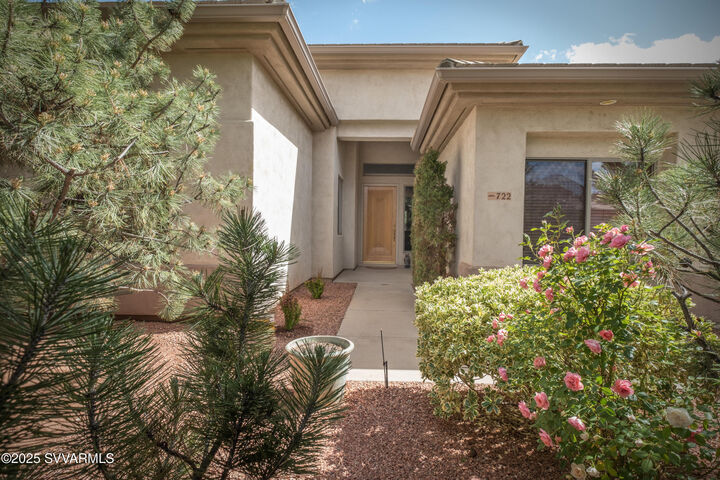 Property Photo:  722 Crown Ridge Rd  AZ 86351 