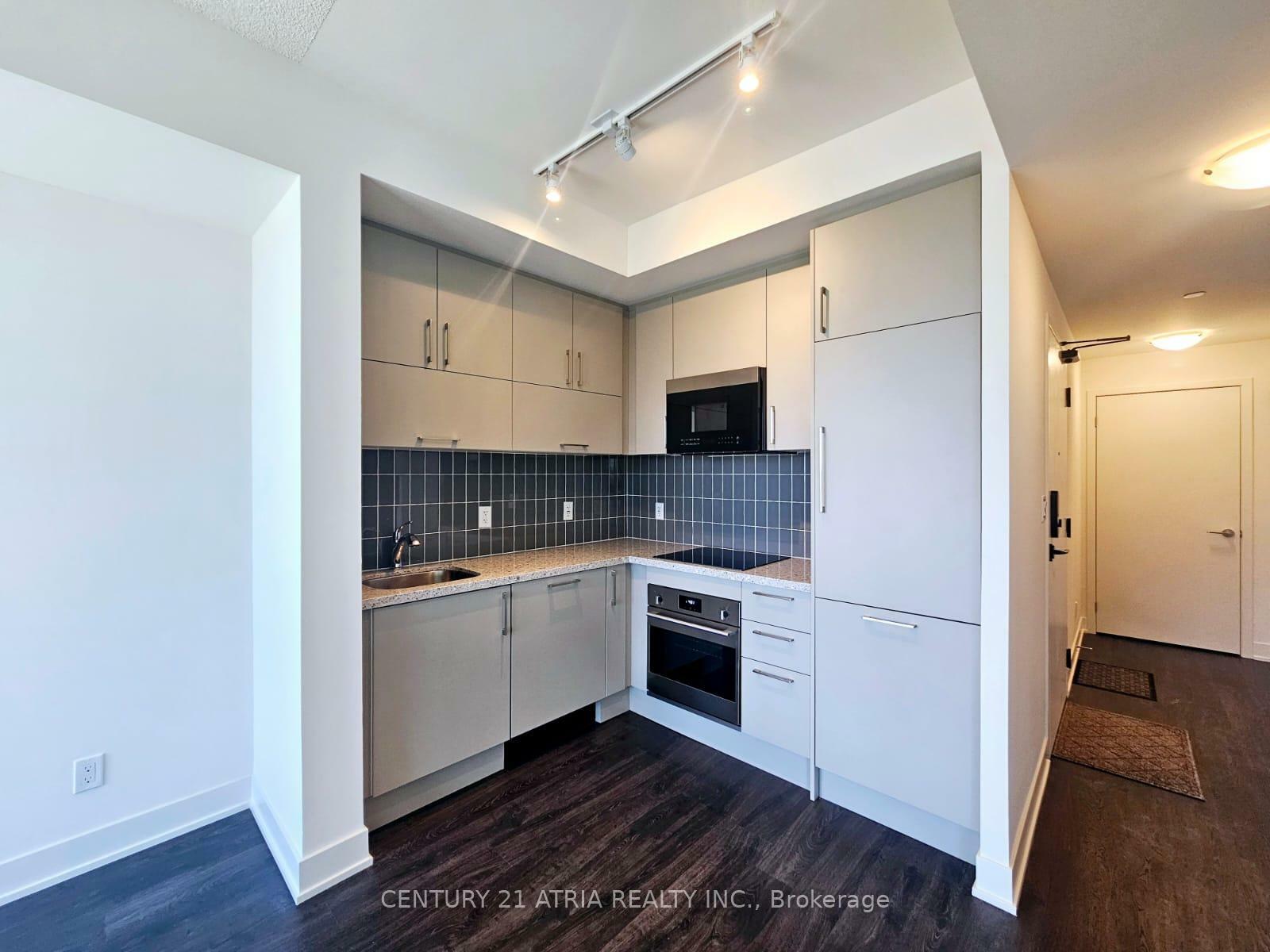Photo de la propriété:  56 Andre De Grasse Street 1517  ON L6G 0H9 