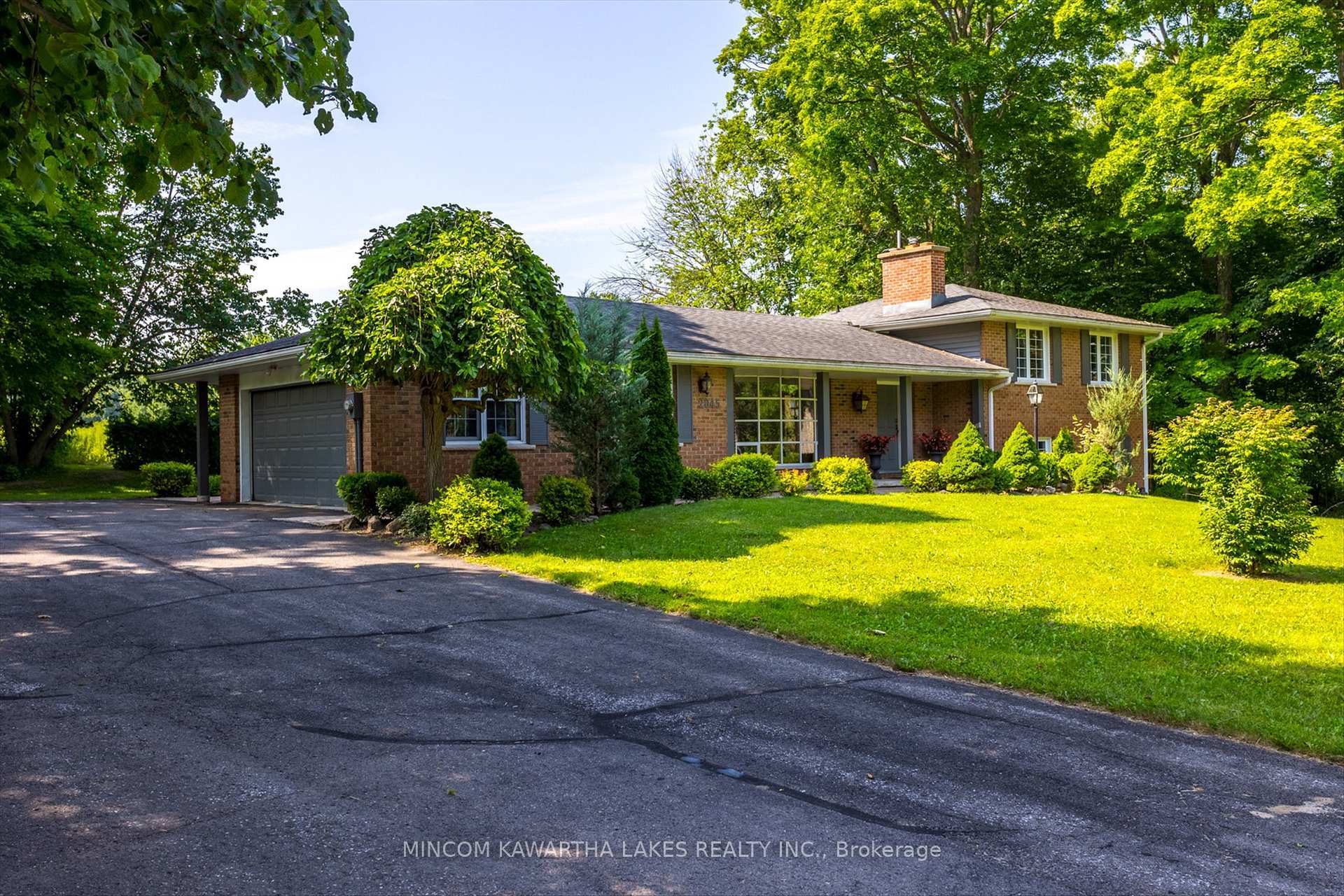 Property Photo: 2045 Sherbrooke Street W ON K9J 6X4