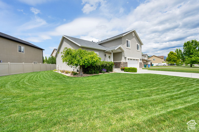 Property Photo: 616 W Northlake Dr UT 84043