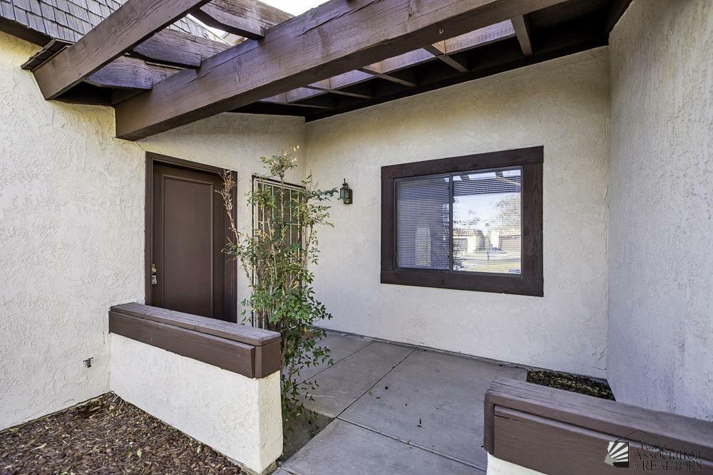 Property Photo:  417 W 37 St  AZ 85365 