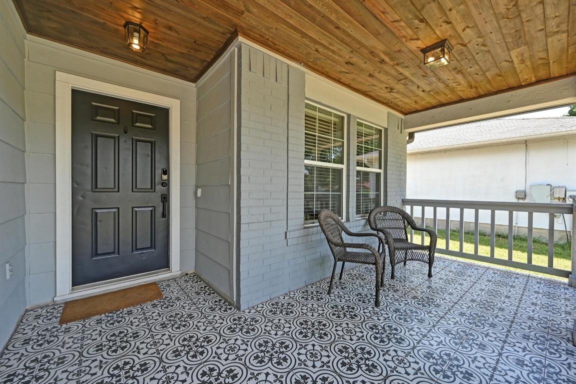 Property Photo: 6725 Broad Brook Drive TX 78747