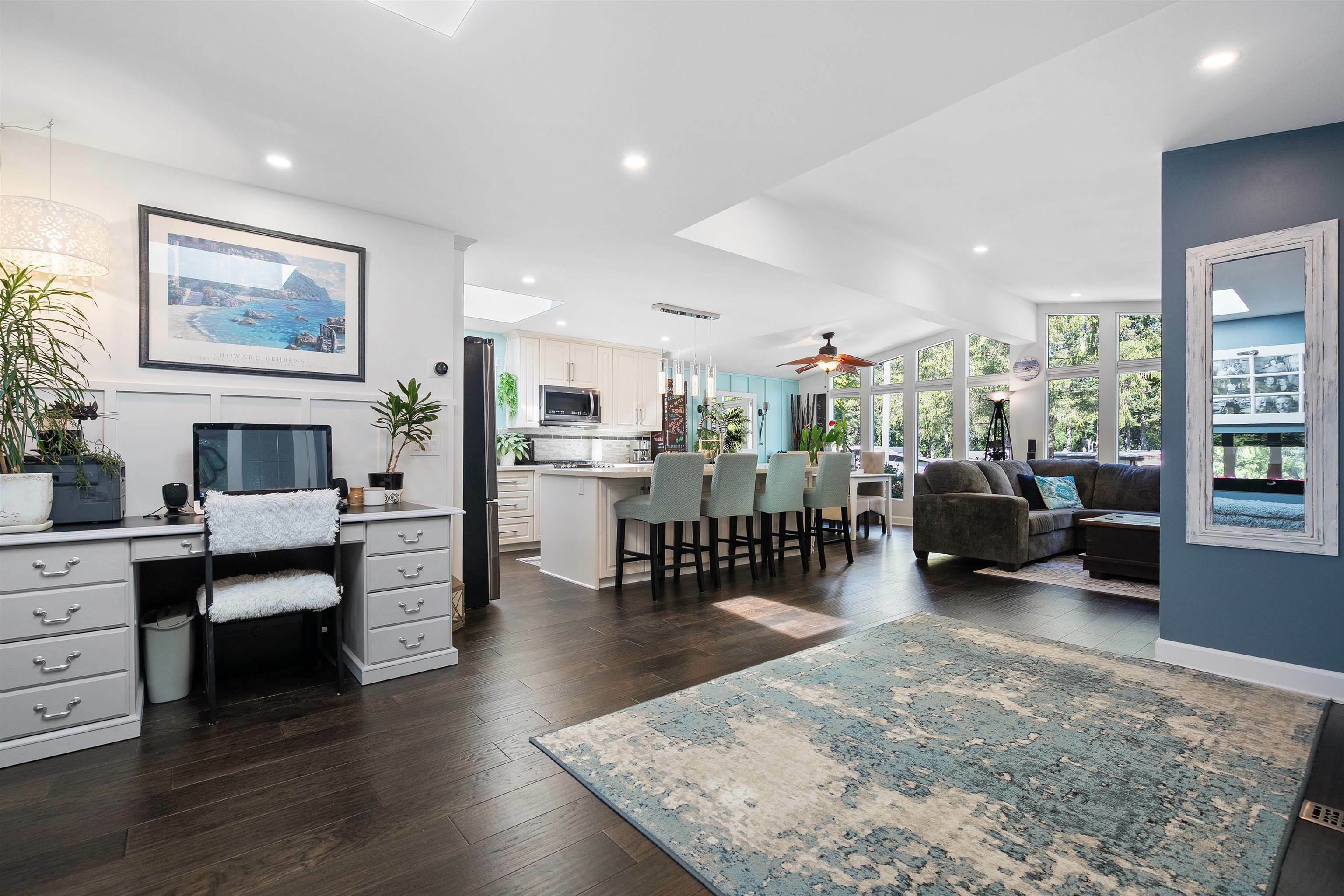 Property Photo: 1840 160 Street 281 BC V4A 4X4