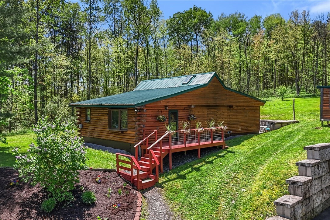 Property Photo: 1935 Kohne Road NY 13053