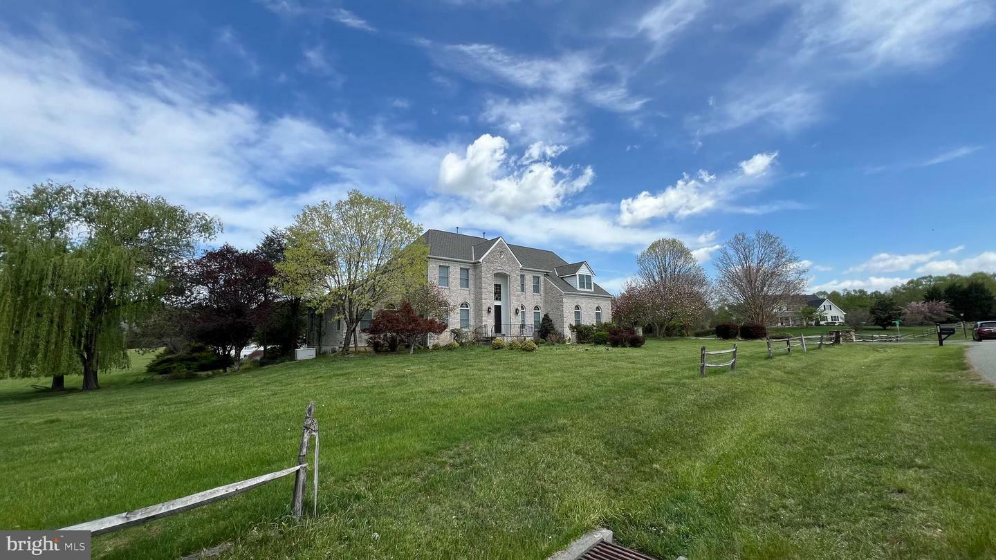 Property Photo: 16200 Bellingham Drive MD 20874