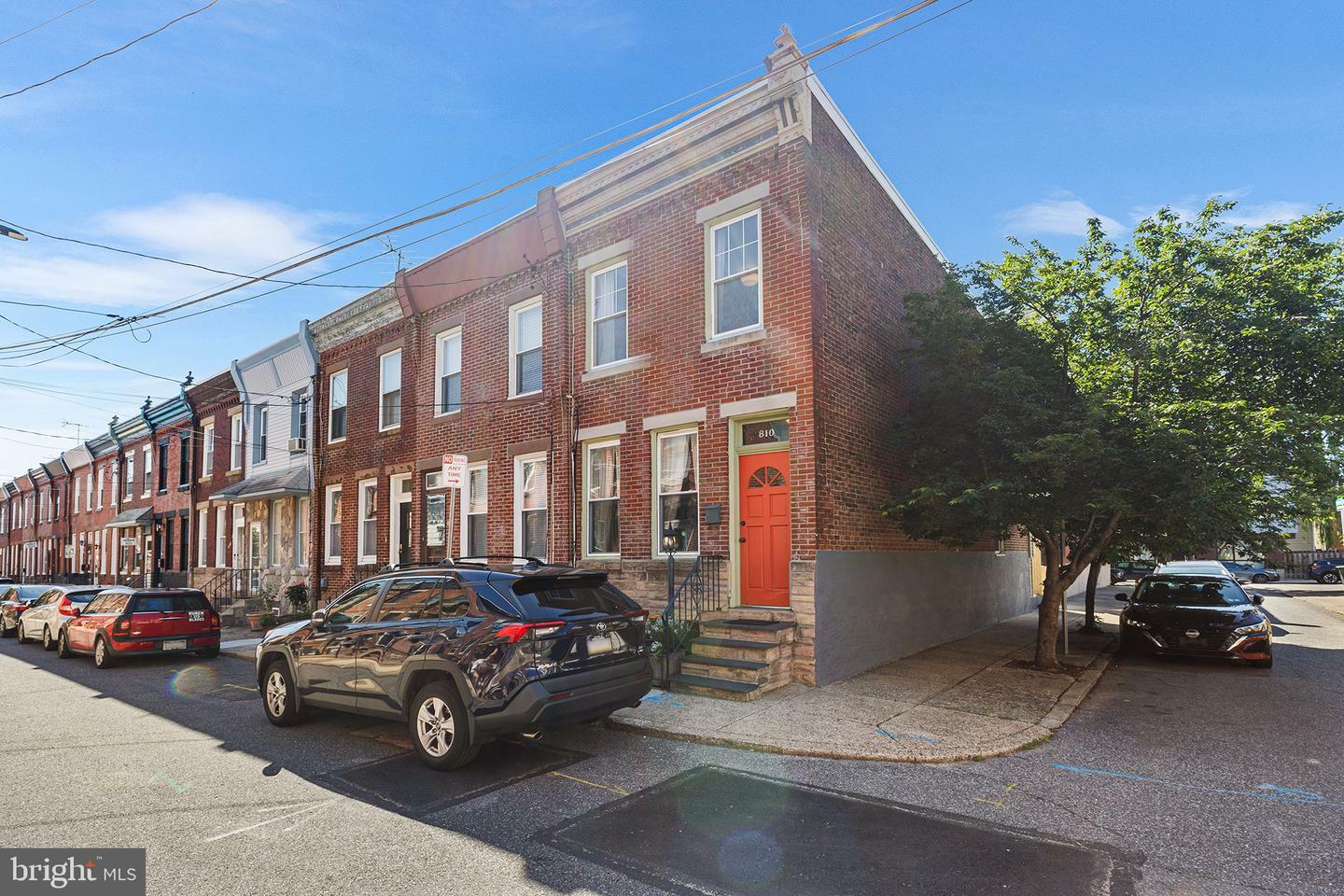 Property Photo: 810 Mercer Street PA 19125