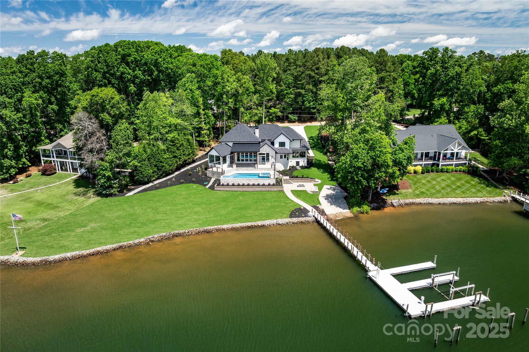 Property Photo: 301 Riverwood Road NC 28117