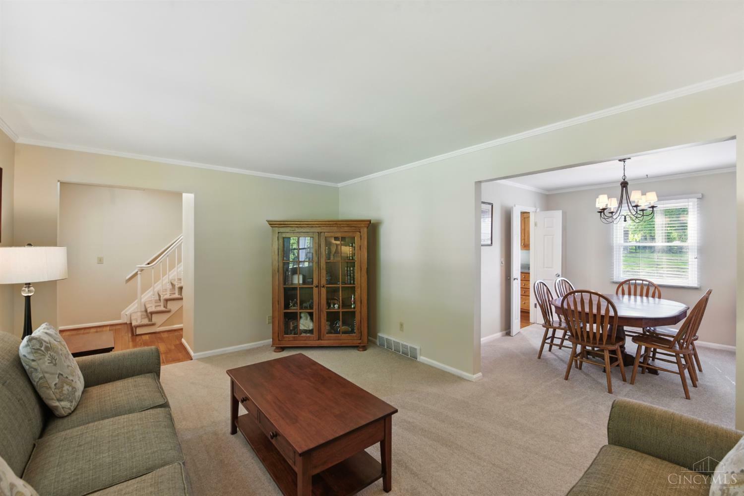 Property Photo: 8547 Holiday Hills Drive OH 45255