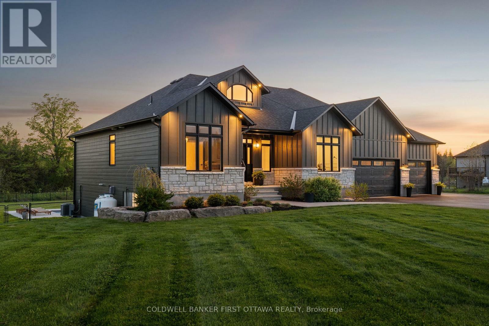 Property Photo: 165 Westar Farm Way ON K0A 1B0