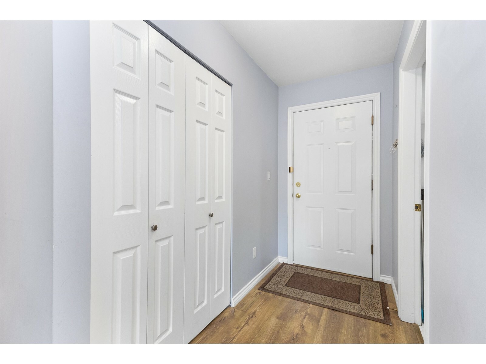Property Photo: 13680 84 405 BC V3W 0T6