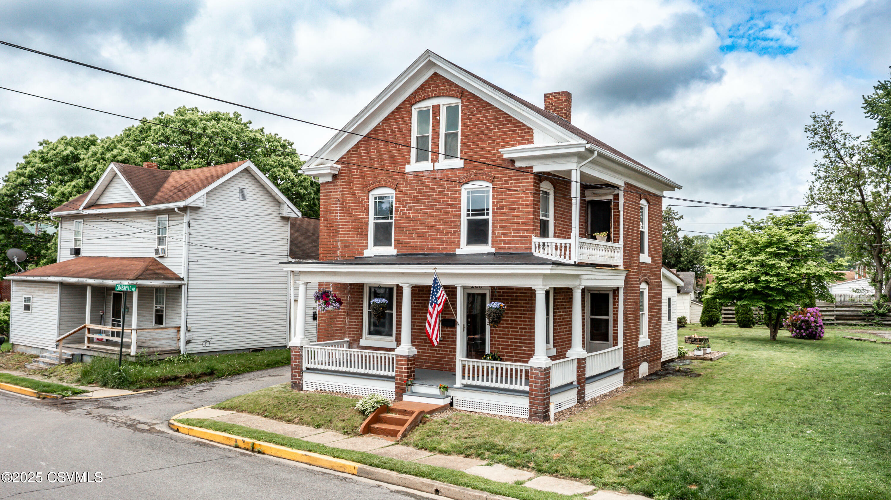 Property Photo: 206 Orange Street PA 17870