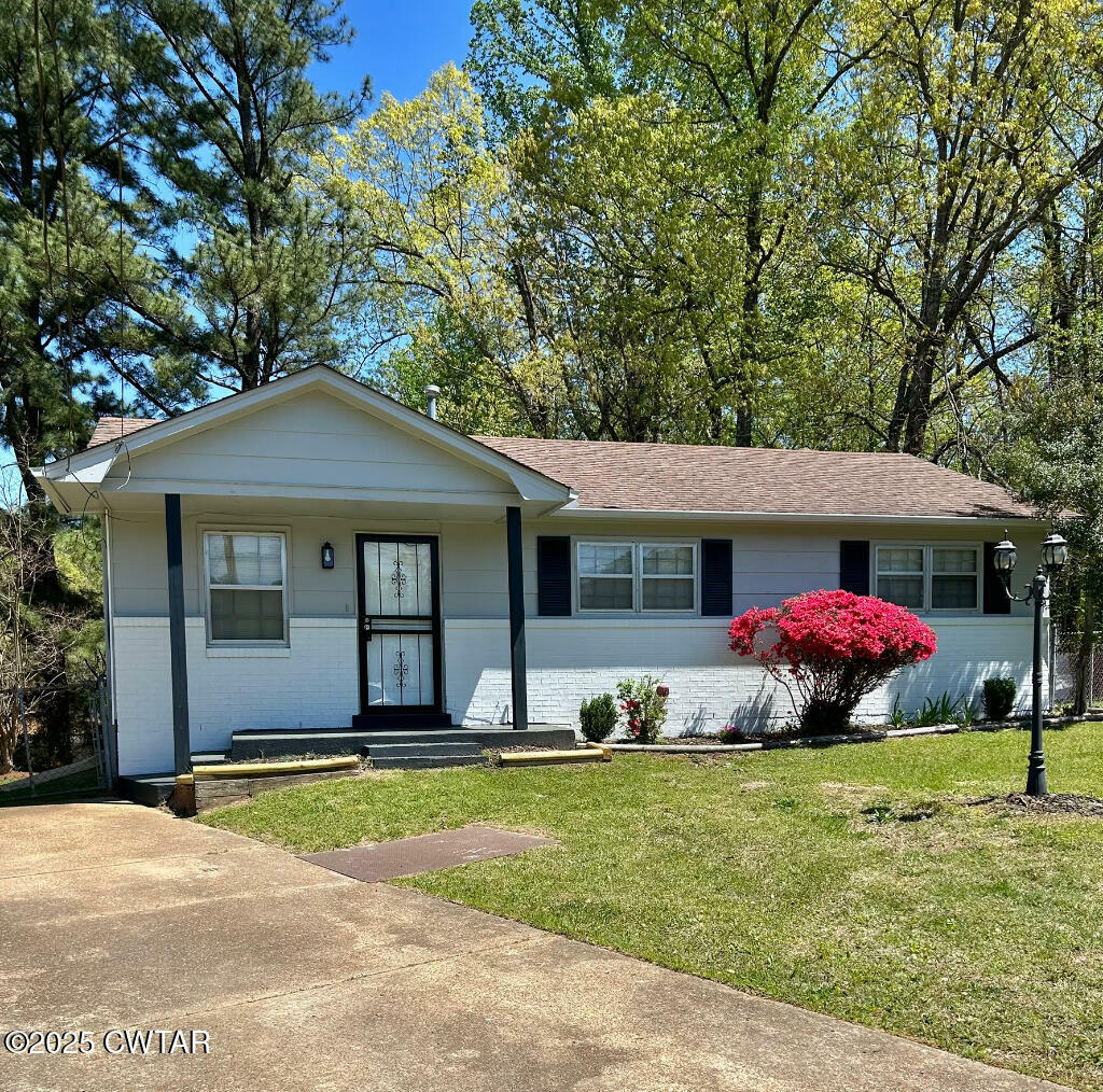 Property Photo: 31 Wildleaf Cove TN 38301