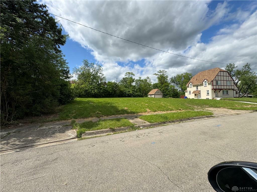Property Photo:  1909 - 1913 Ravenwood Avenue  OH 45406 
