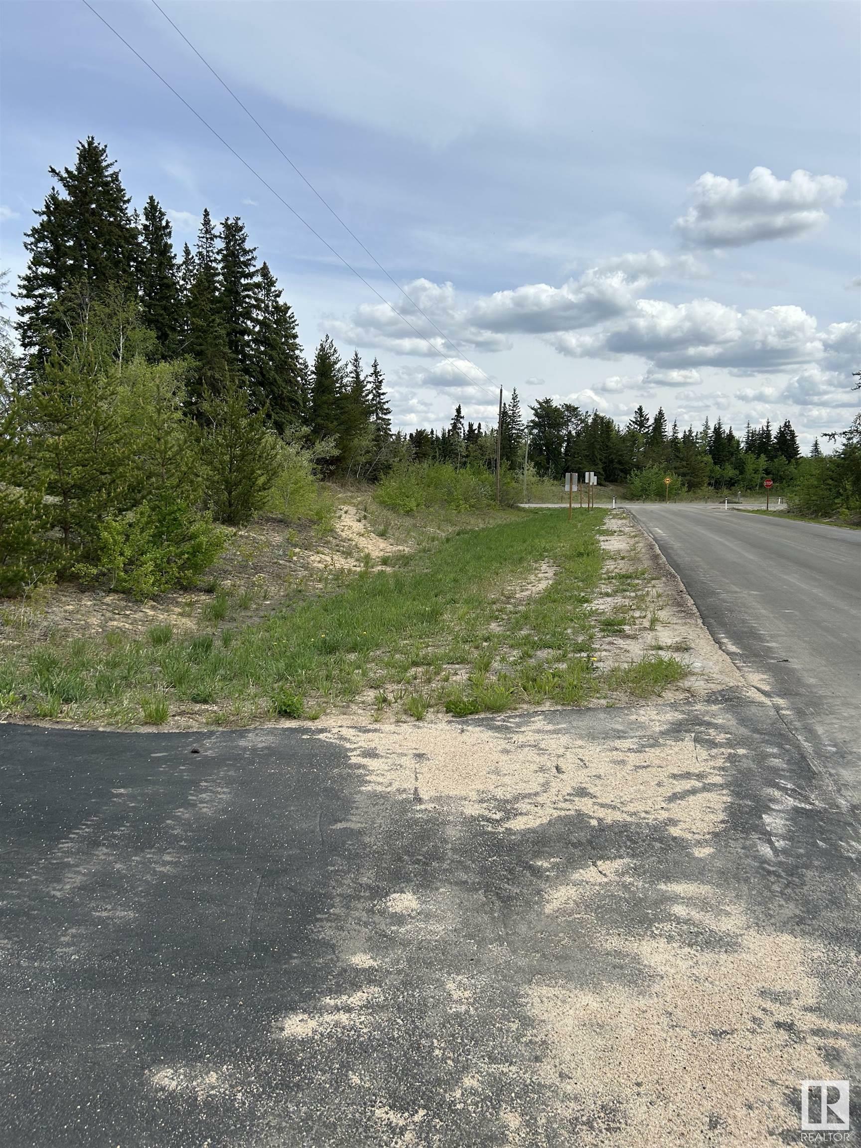 47 57108 Rge Rd 220  Rural Sturgeon County AB T0A 2W0 photo