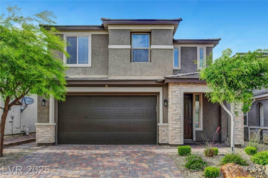 Property Photo: 7528 Tinley Creek Avenue NV 89113