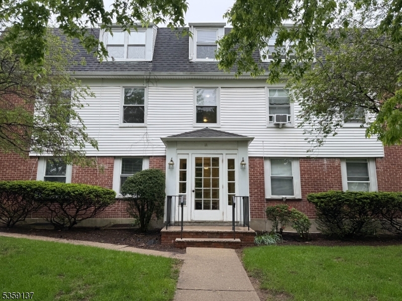 Property Photo: 160 Gordonhurst H21 NJ 07043