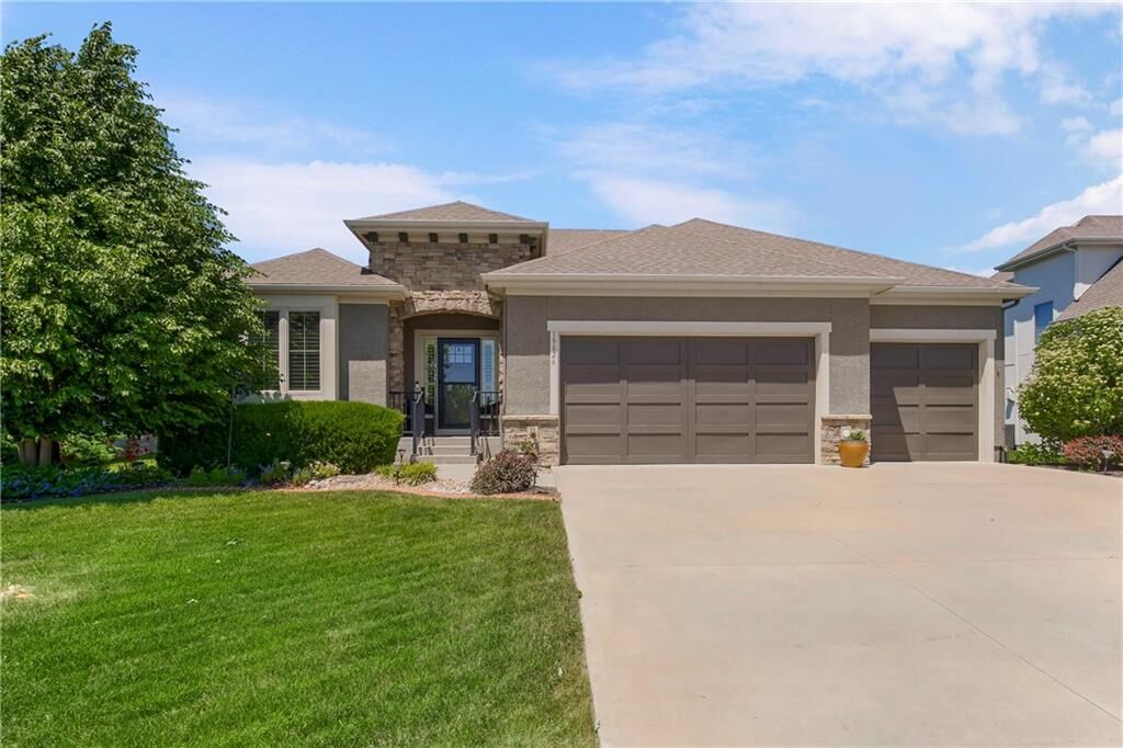 Property Photo: 15826 W 165th Terrace KS 66062