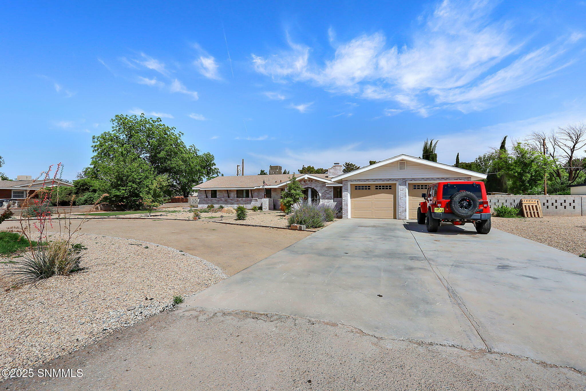 Property Photo: 1512 San Andres Drive NM 88007