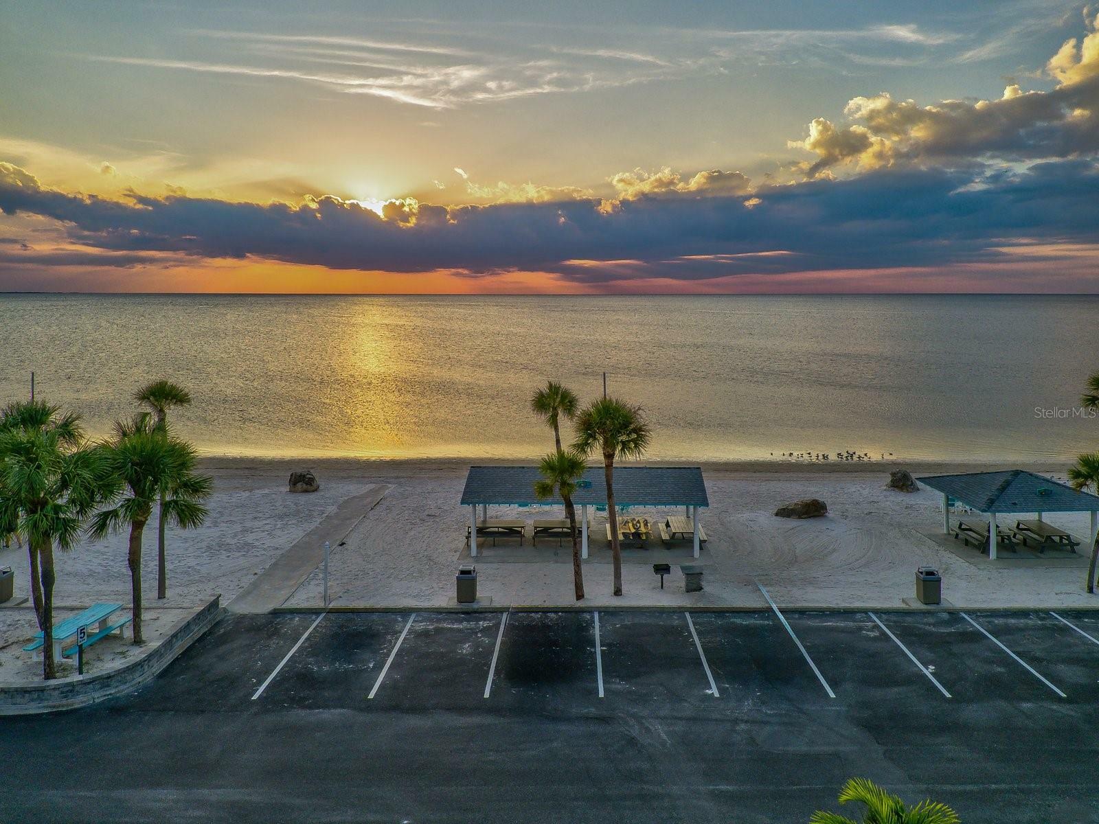 Property Photo: 4408 Rudder Way FL 34652