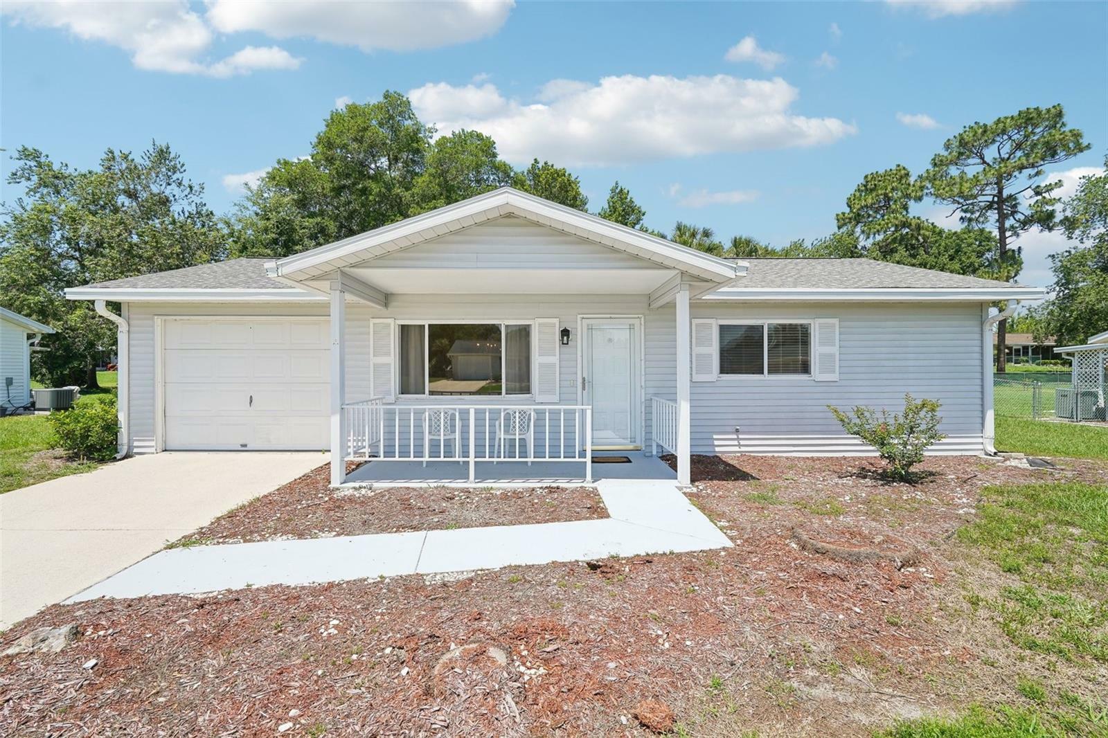 Property Photo: 11214 SW 77th Court FL 34476
