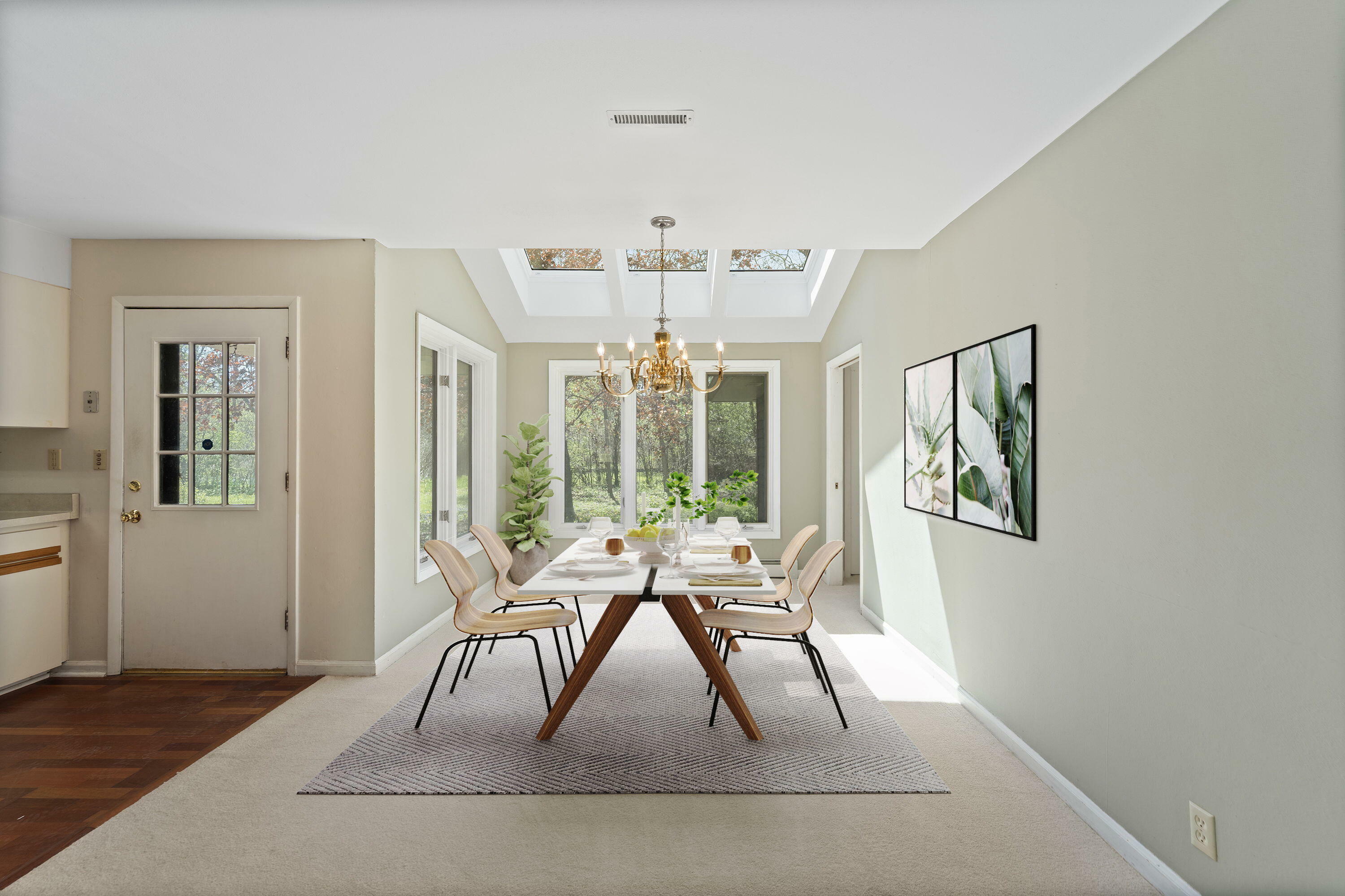 Property Photo: 1533 W El Rancho Dr WI 53092