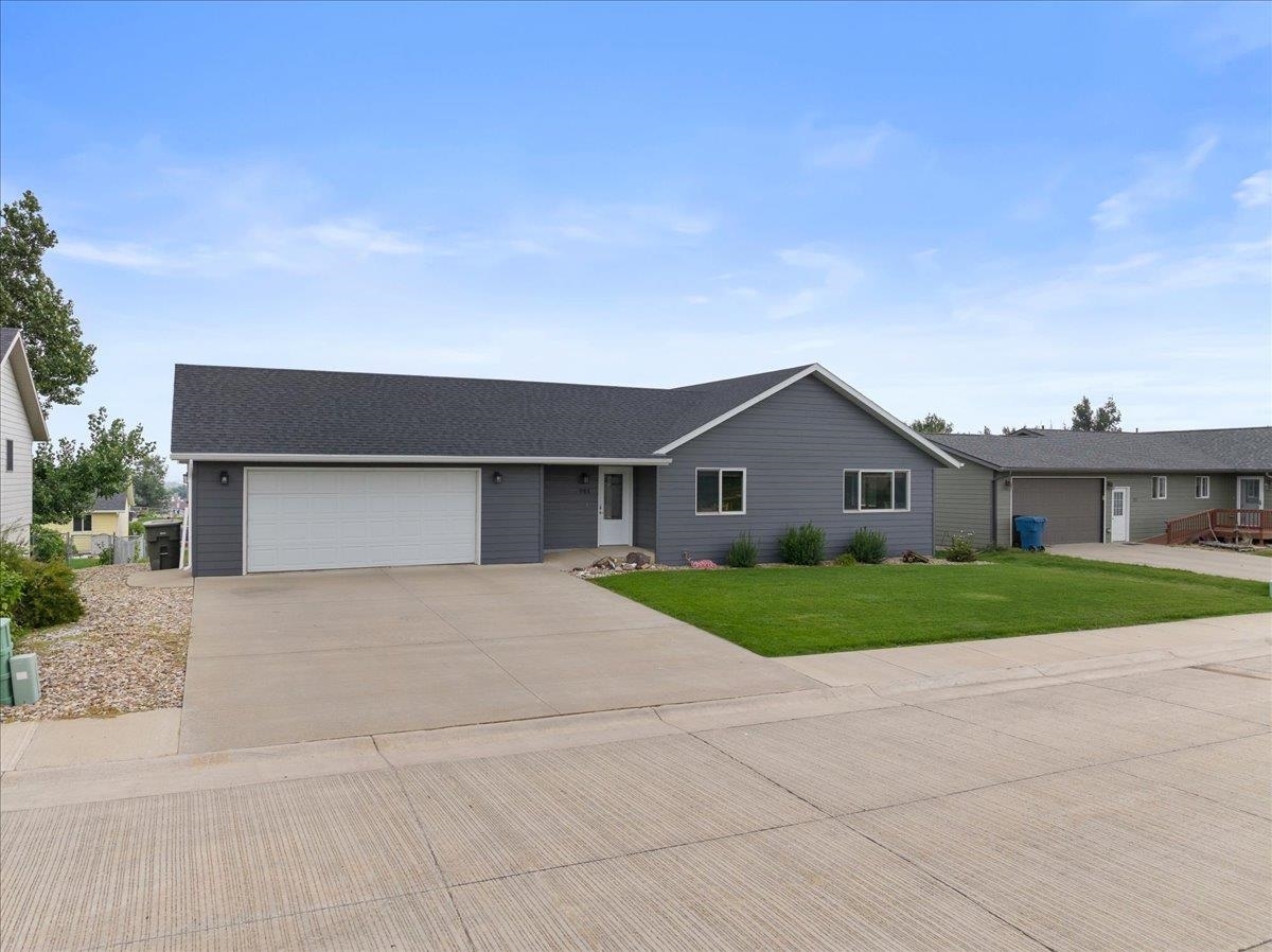 Property Photo: 721 Taylor Court SD 57717