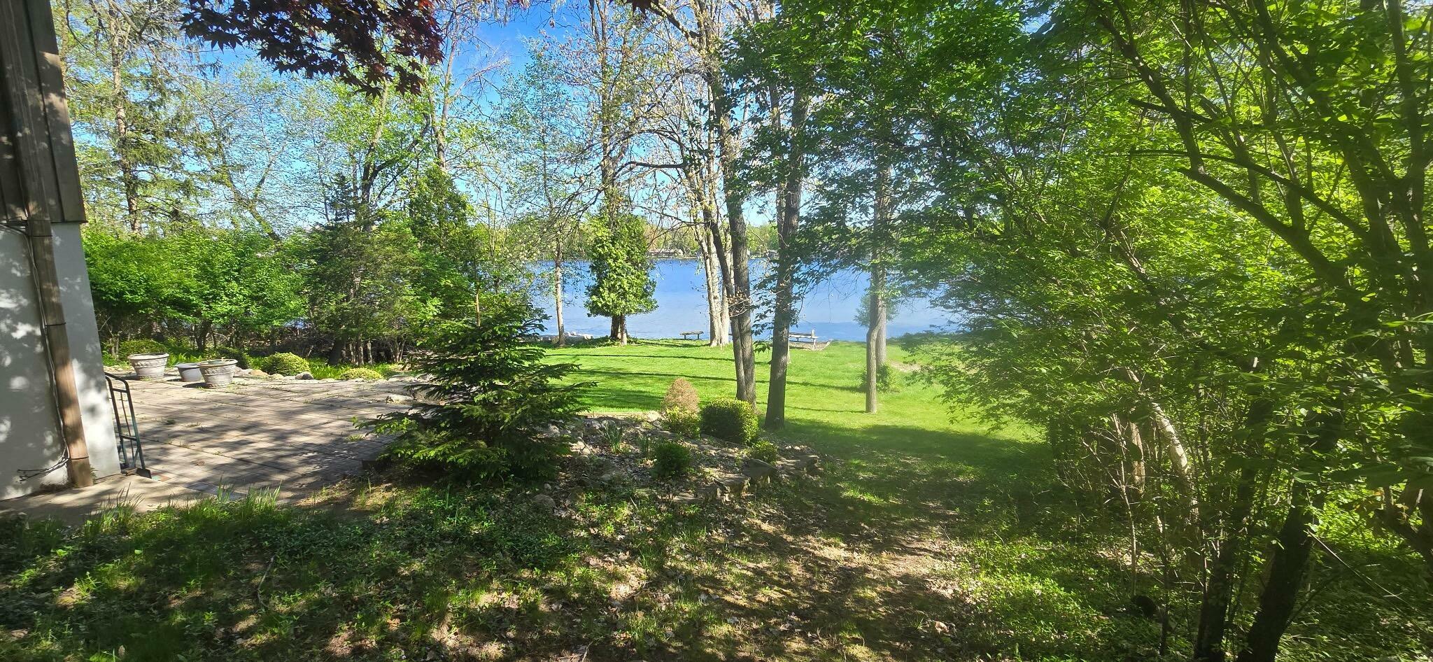 Property Photo: 816 Browns Lake Road MI 49203