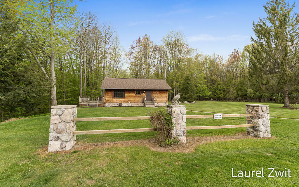 Property Photo: 1442 W Tyler Road MI 49420