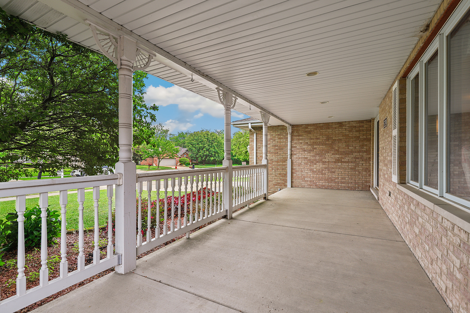 Property Photo: 5229 Kathleen Court IL 60452