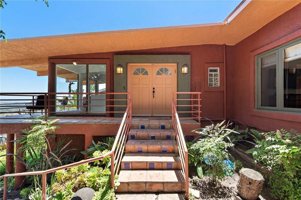 Property Photo:  28751 Top Of The World Drive  CA 92651 