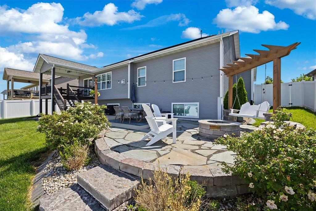 Property Photo: 536 W 5th Street IL 62281