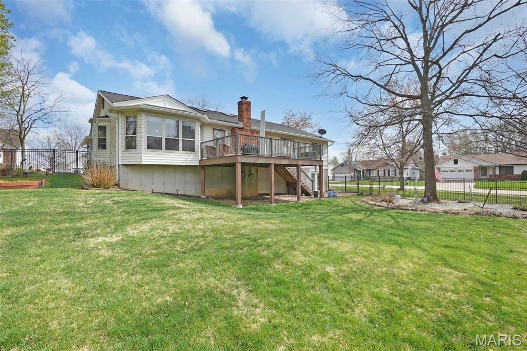 Property Photo: 1603 La Palma Drive MO 63026