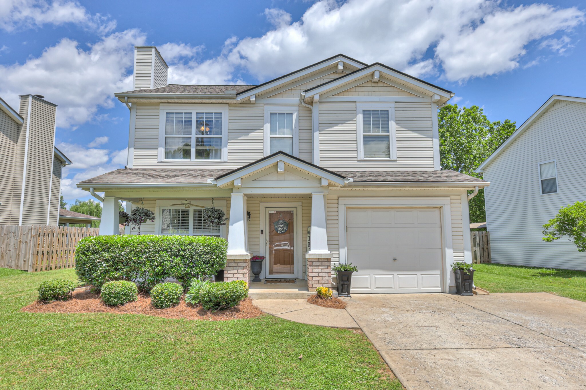 Property Photo: 1753 Stone Hollow Ct TN 37076