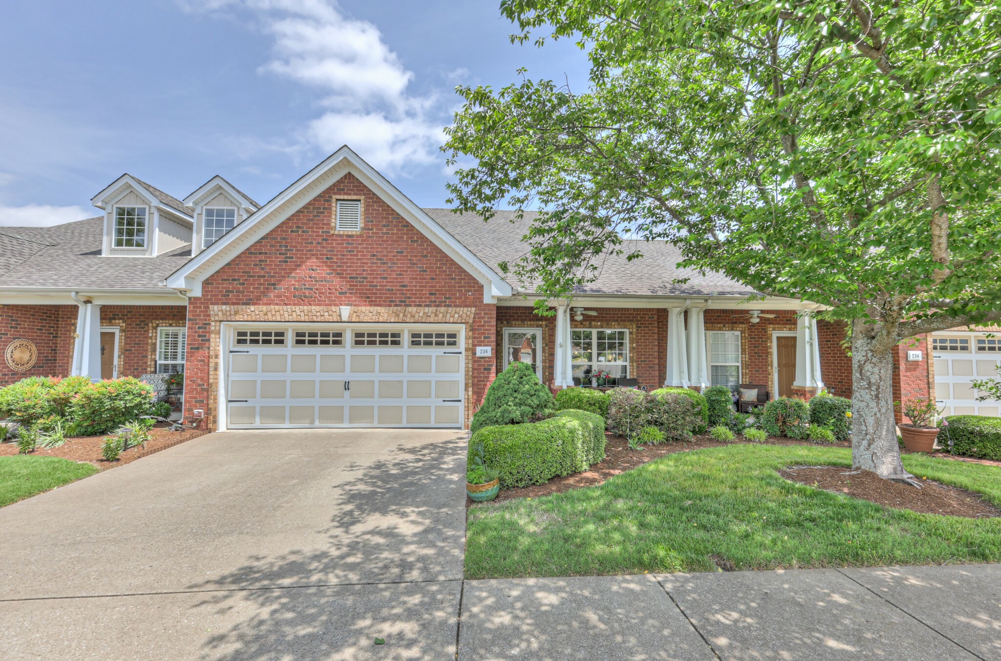 Property Photo: 236 Danoher Walk TN 37128