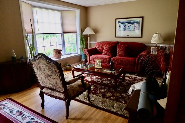 Property Photo: 136 Oak Park Dr TN 37207