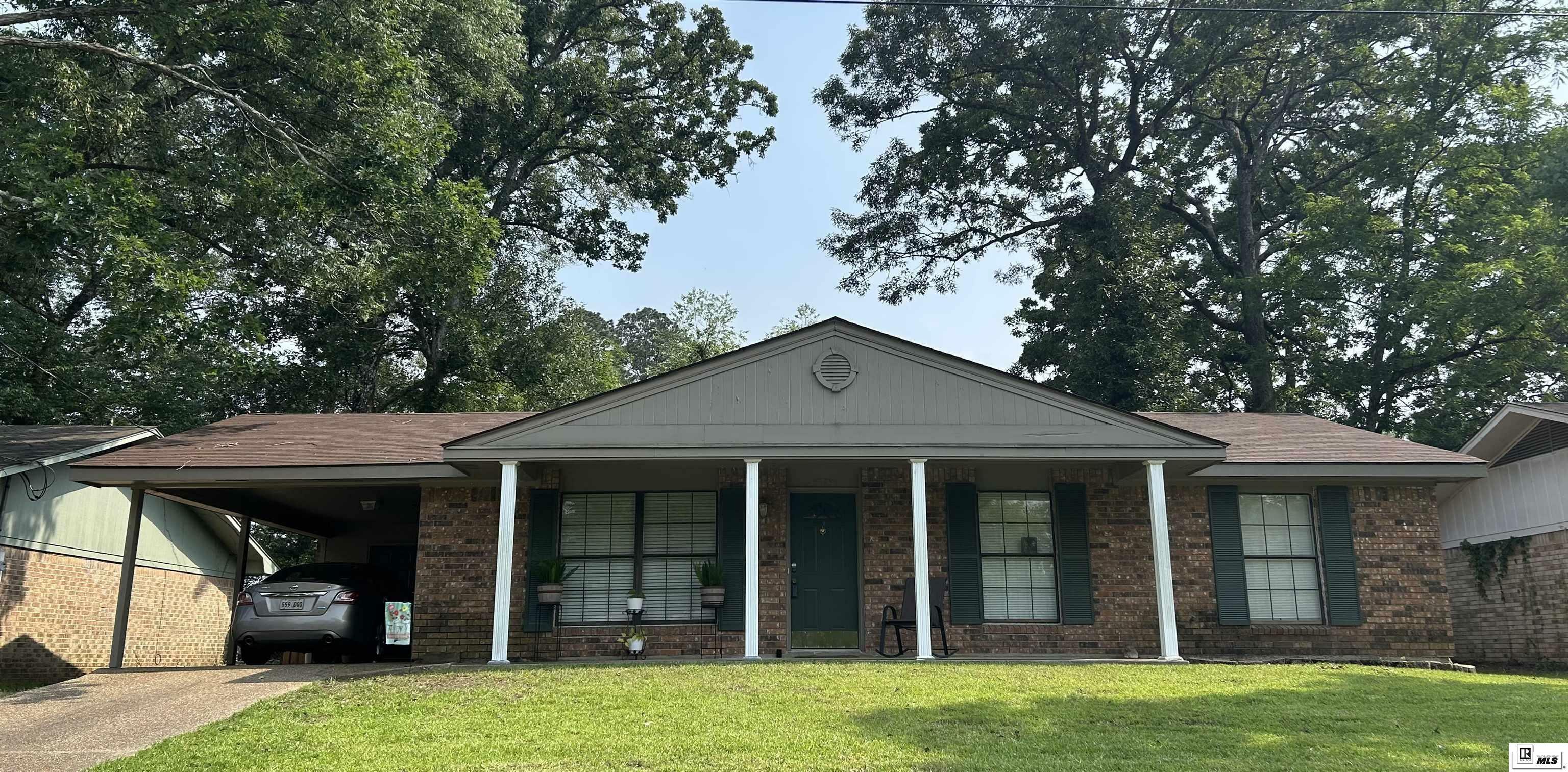 Property Photo: 129 Lakewood Drive LA 71291