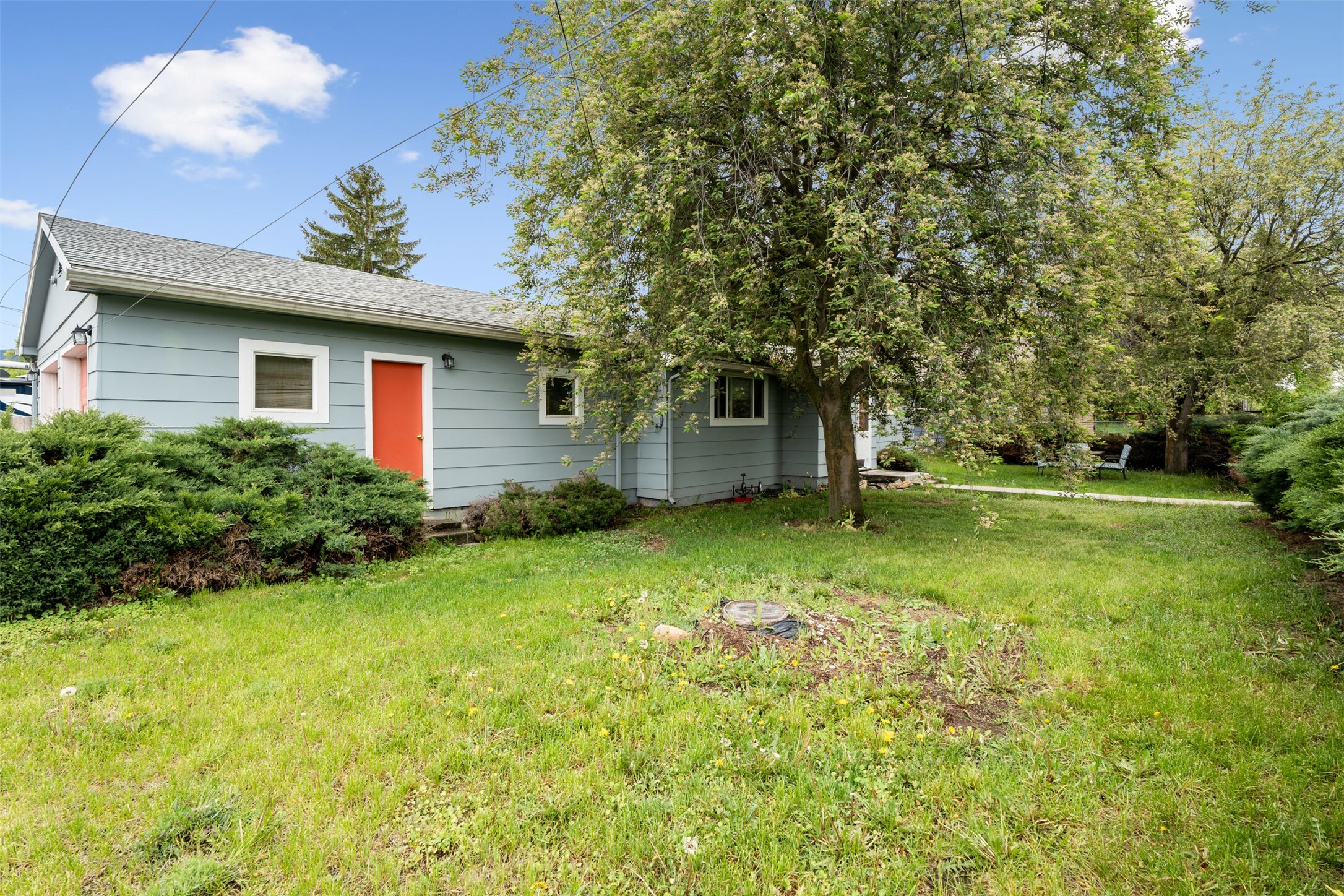 Property Photo: 920 S Johnson Street MT 59801