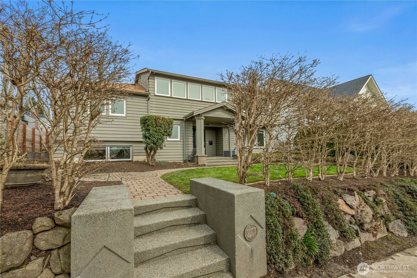 Property Photo: 5304 NE 67th Street WA 98115