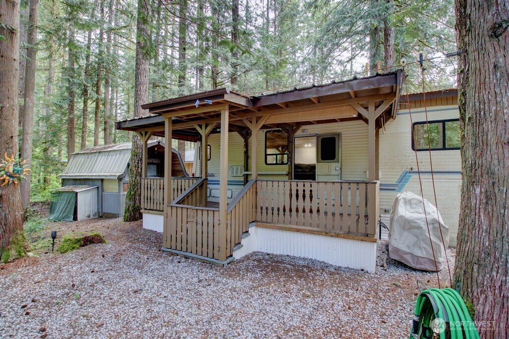 Property Photo: 123 3 Schinn Canyon WA 98244