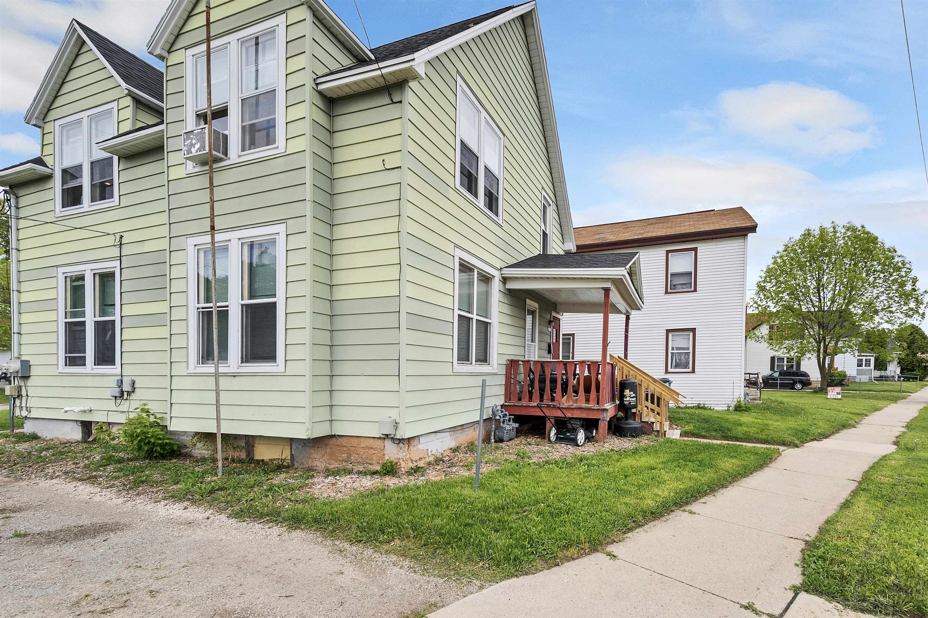 Property Photo: 1515 Harrison Street WI 54901