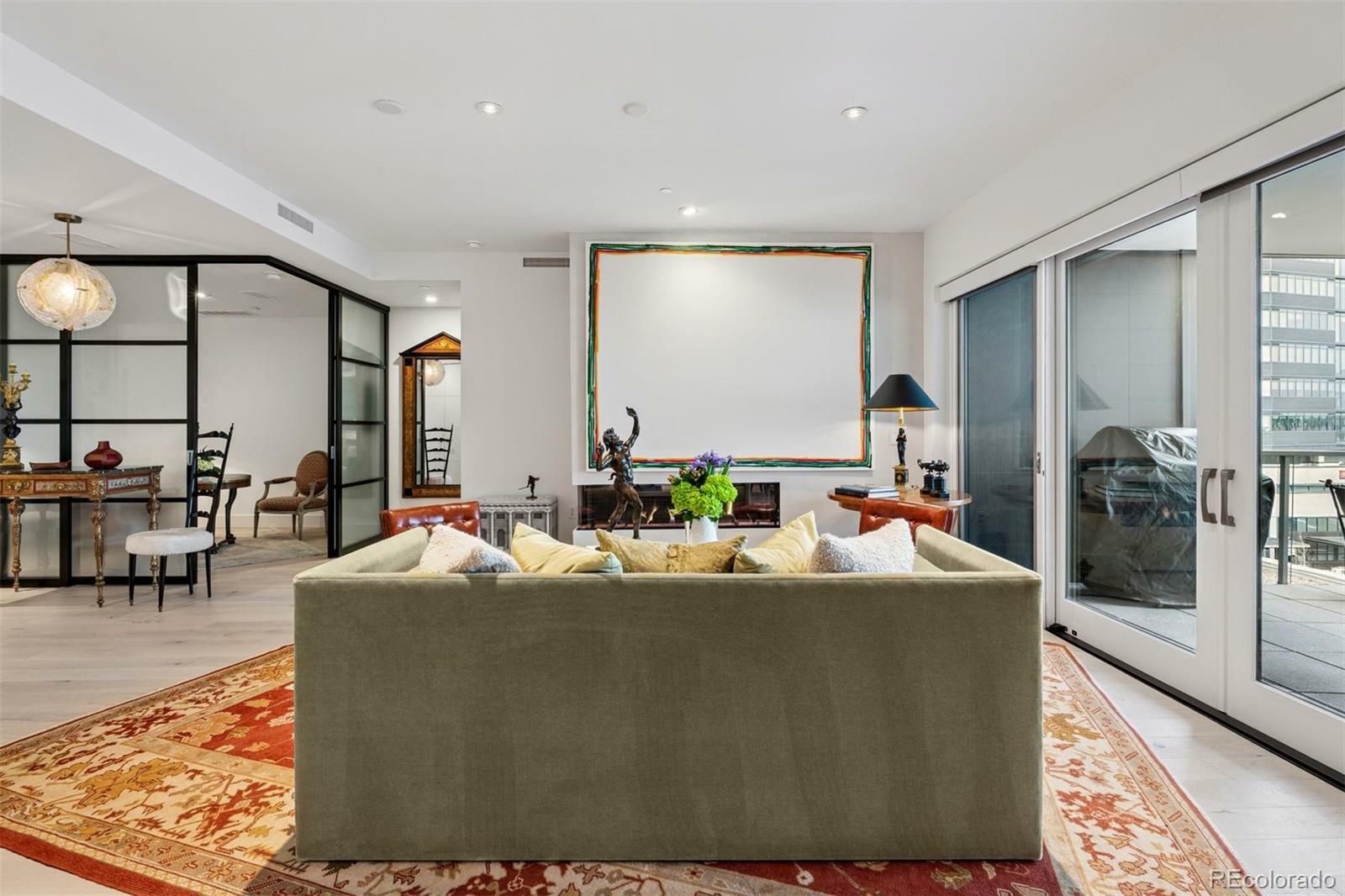 Property Photo: 155 Steele Street 418 CO 80206