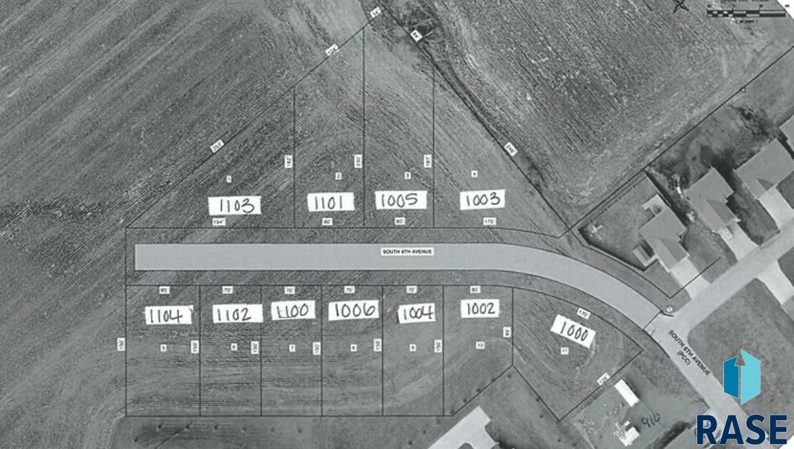 Property Photo: 1102 S 6th Ave IA 51246
