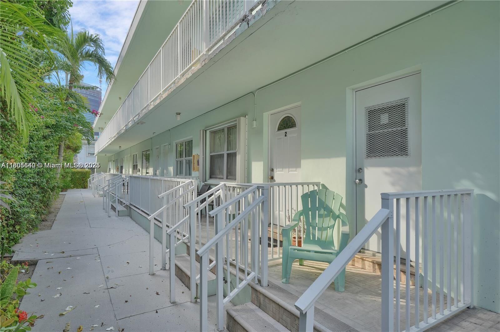 Property Photo:  542 Euclid Ave 3  FL 33139 