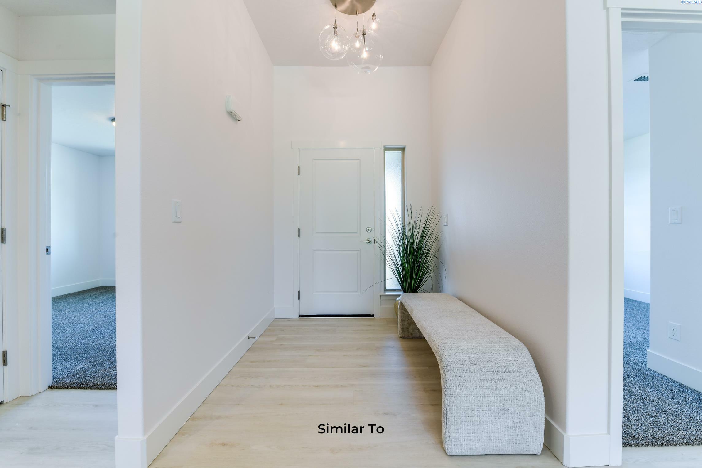 Property Photo: 6326 W 28th Ave WA 99338