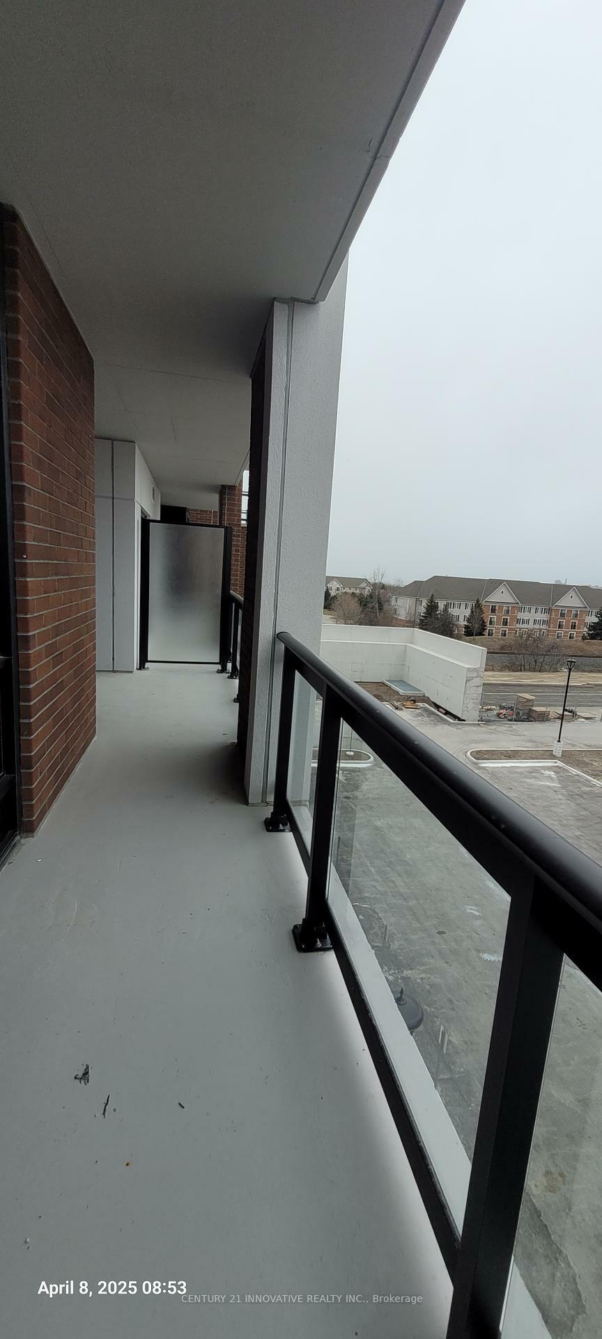 Photo de la propriété: 55 Clarington Boulevard W 412 ON L1C 0A1