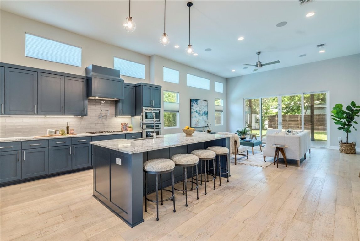 Property Photo: 3004 Hunt Trail TX 78757